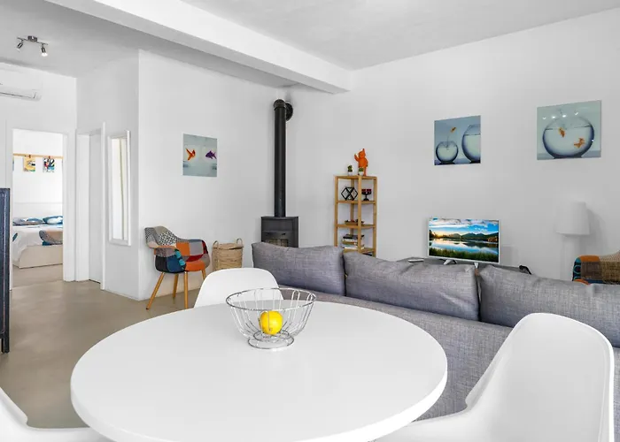 4 Bedroom Stunning In בית נופש